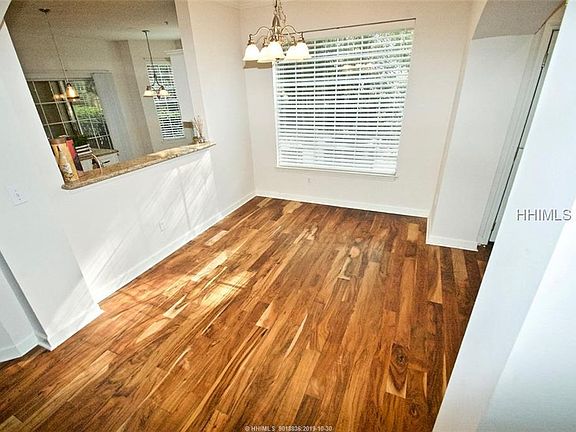 3rd image of 4 Indigo Run Dr APT 1821