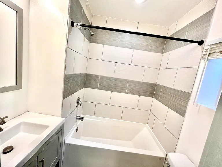 9222 Mary Ave NW #B — Photo 11
