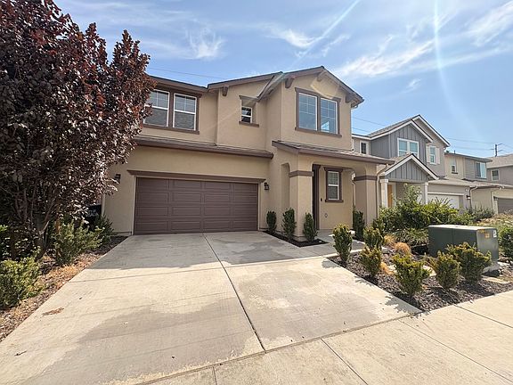 2nd image of 947 W Payson Ave