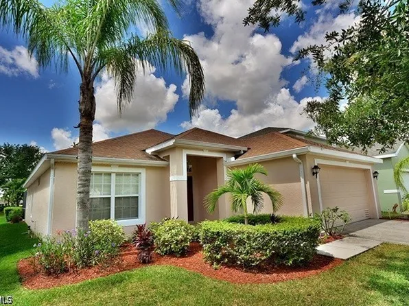 8887 Falcon Pointe Loop, Fort Myers, FL 33912