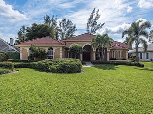 6989 Mill Run Cir, Naples, FL 34109