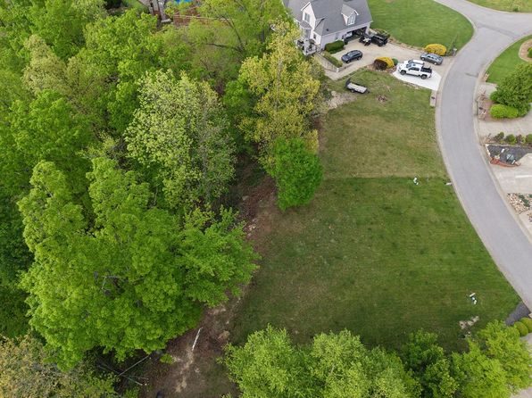 C7/c6b Crestwood Dr, Prestonsburg, KY 41653