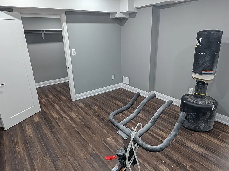 76 Durango Dr #BASEMENT — Photo 10