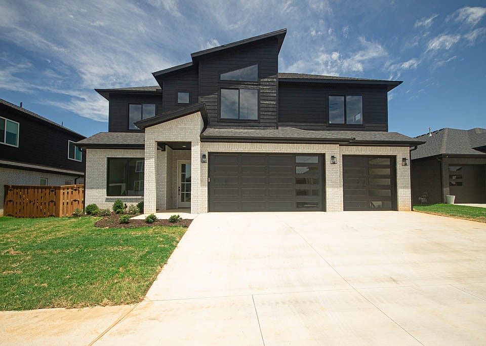 1st image of 3504 SW Radiance Ave