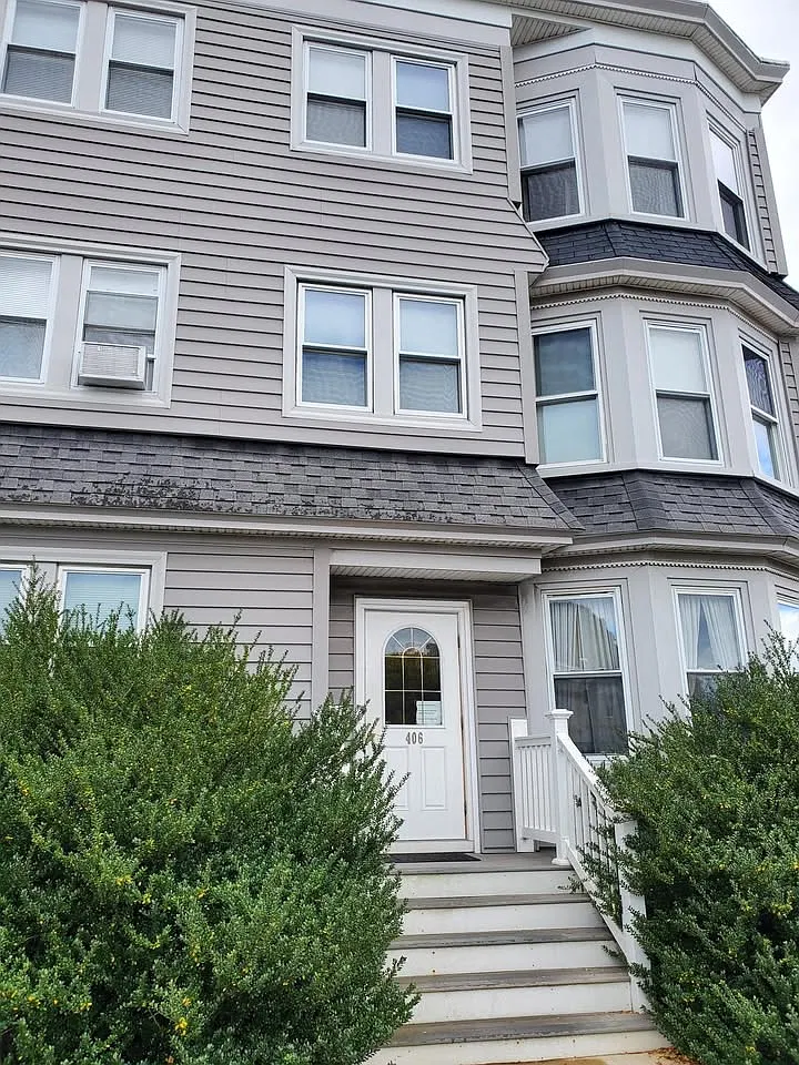 2 bed, $2,650 — Photo 2