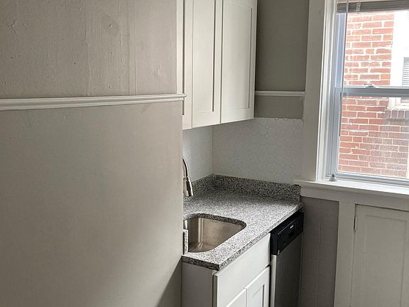 2nd image of 6528 Clayton Ave Floor 2
