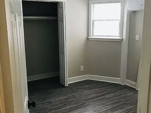 5th image of 413 Heathcliff St APT A