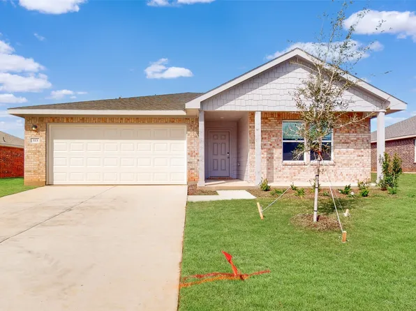 513 Jameson St, Springtown, TX 76082