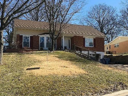 230 Pleasant Grove Ave photo 1
