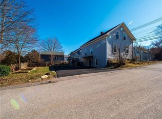 141 Farnum Pike, Smithfield, RI 02917