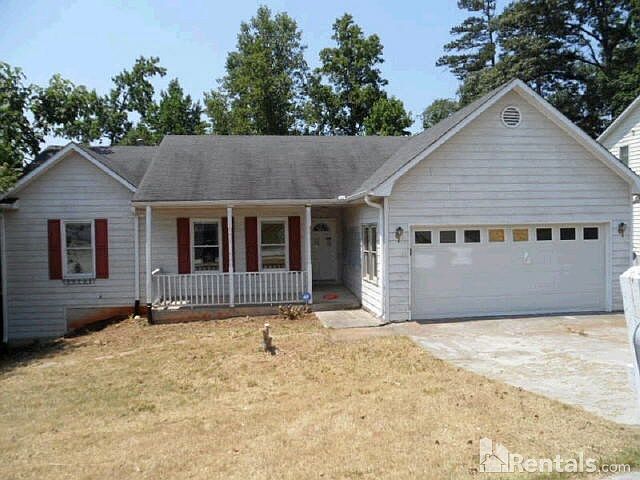 1st image of 379 Shoal Ct