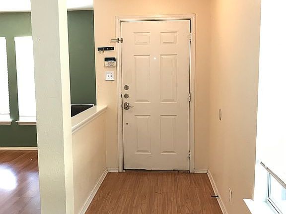 4th image of 105 Cypress Ct