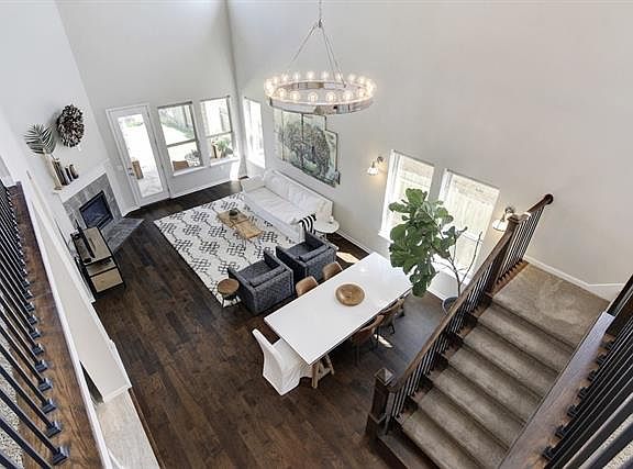 3rd image of 5420 Allamanda Dr