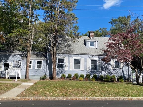 2nd image of 168 Beech St