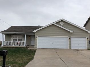 2007 Briarridge Dr, Lake Saint Louis, MO 63367