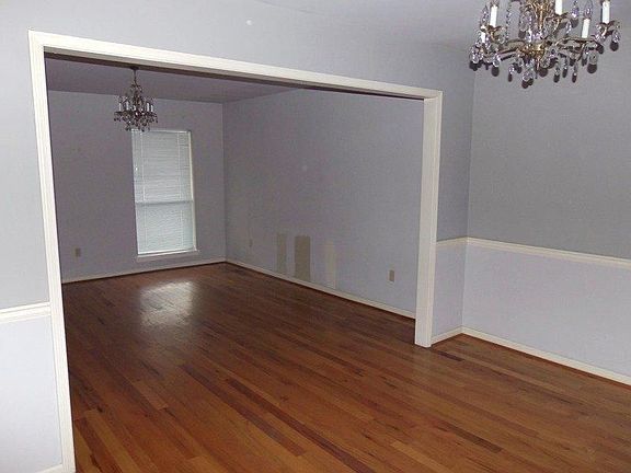 2nd image of 15084 Beau Jon Ave