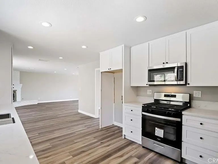 5485 Golden West Ave — Photo 5