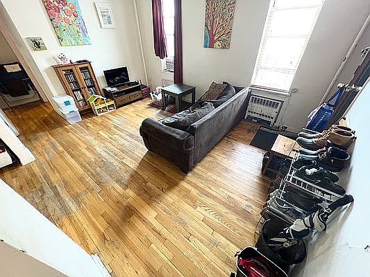 3rd image of 3004 44th St #2