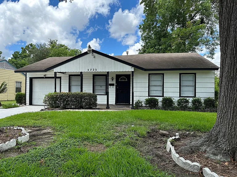 3723 Cosby St — Photo 1