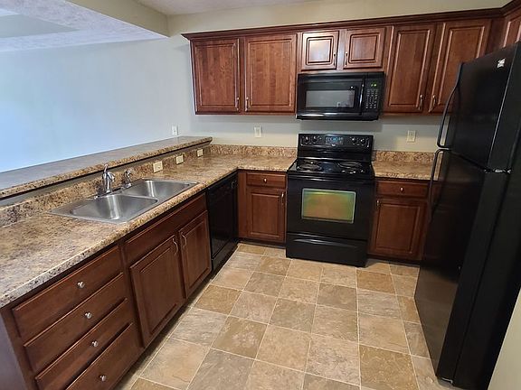 5th image of 422 W 5th St APT 7