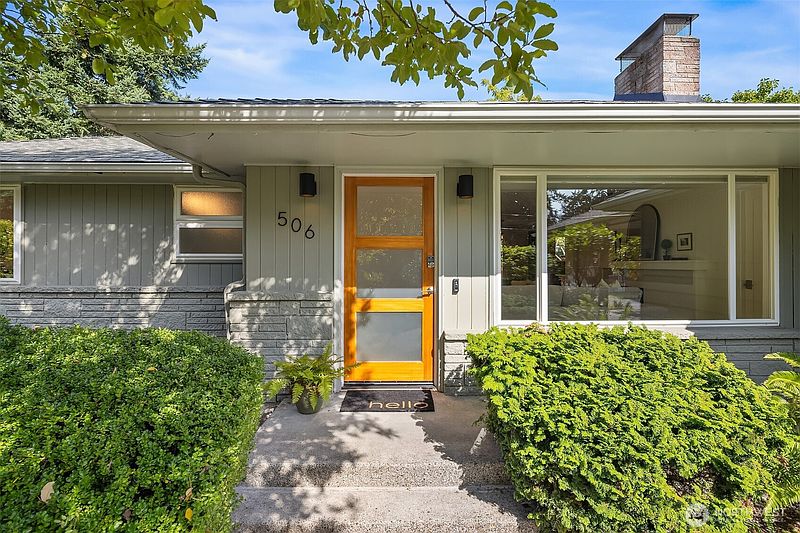 2nd image of 506 N 141st Street