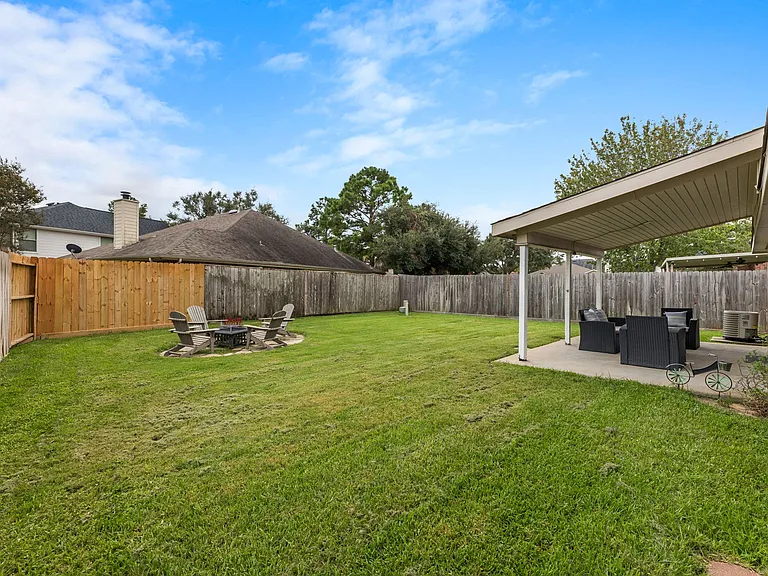 14807 Fairway Square Dr — Photo 38