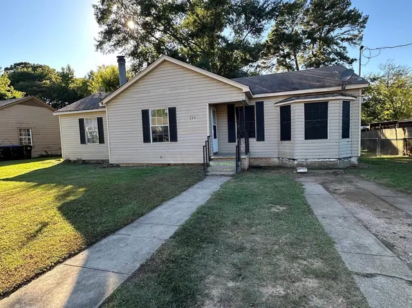 1329 Dale St, Longview, TX 75601