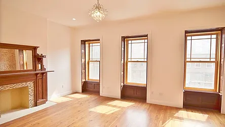 Rented by Park Property Advisors
