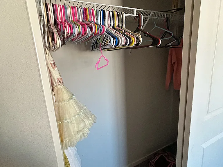 602 Pickering Ln — Photo 38