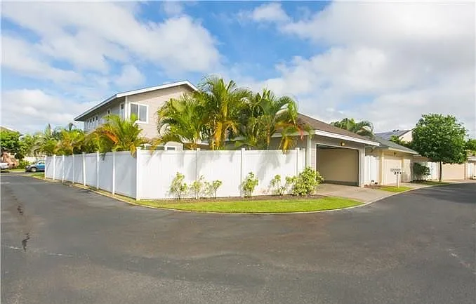 91-1063 Kai Kukuma St — Photo 3