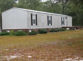725 Pearson Cir, Newport, NC 28570