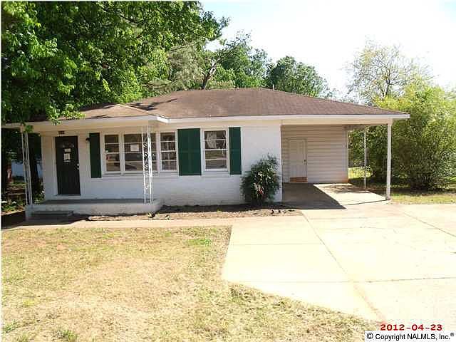 1st image of 2219 Oakwood Ave NW