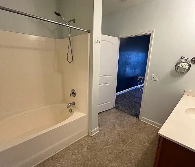 4455 Brassfield Dr #307 — Photo 13