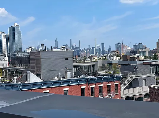 Rented by EXR | media 21