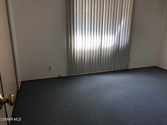 4th image of 2726 Thunderbird Dr