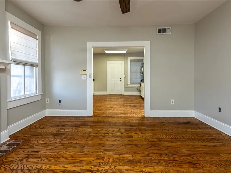 384 Mulberry St #203 — Photo 7
