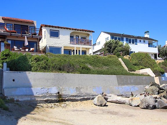 3rd image of 2914 Pleasure Point Dr