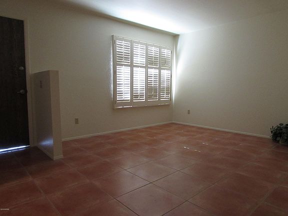 4th image of 8013 E Almond Pl