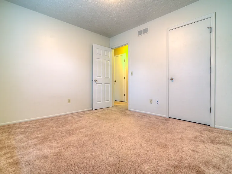 Westwood Duplexes — Photo 16
