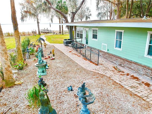 4th image of 1202 Northshore Dr