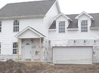 81 N Hawick Dr, Valparaiso, IN 46385