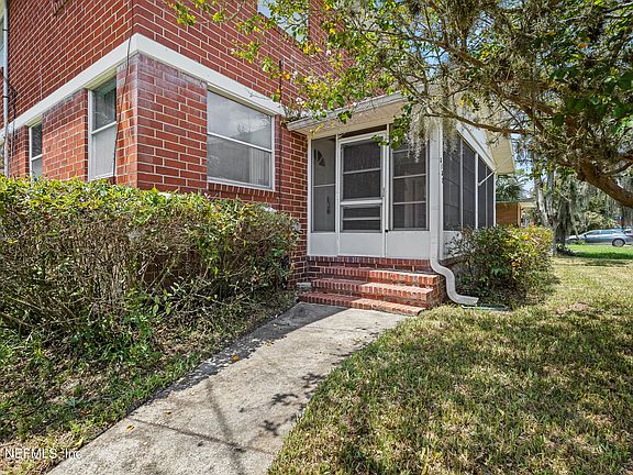5th image of 3150-3152 BELDEN Circle