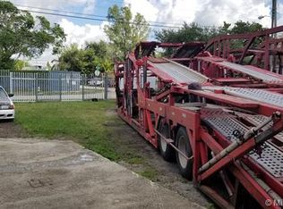 3118 NW 75th St, Miami, FL 33147