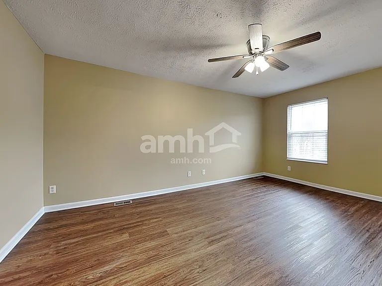 2025 Apple Knoll Ln — Photo 9