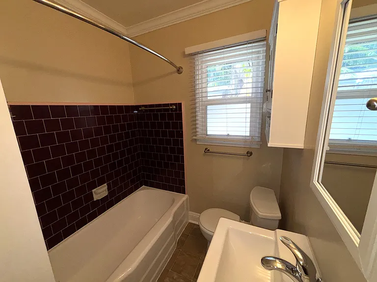 4239 Tujunga — Photo 18
