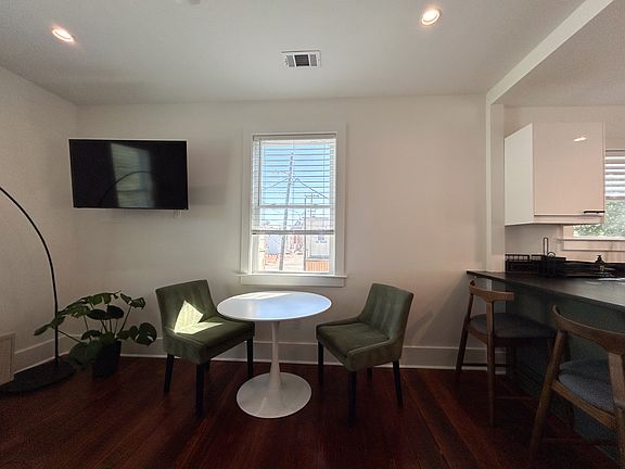 2nd image of 411 E Gaston Ln #B