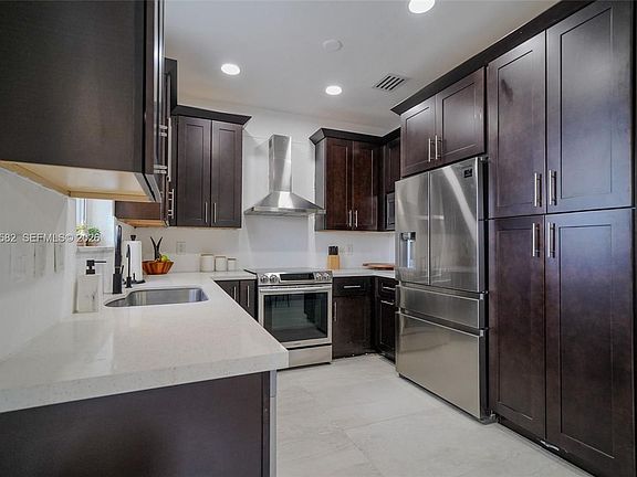 5th image of 12542 SW 126th Ave #12542
