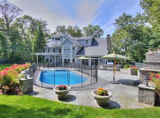 63 Laurel Dr, Easton, CT 06612