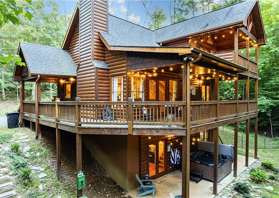 1st image of 307 Bent Wood Ln