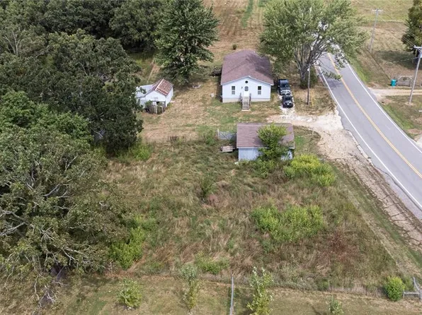 22360 State Route B St, Saint James, MO 65559